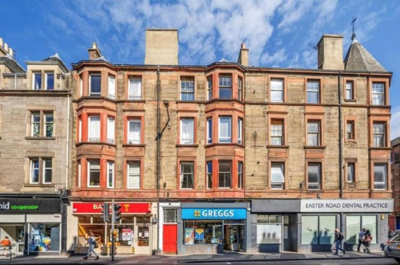 Spacious & Comfortable 3 Bedroom Apartment - Near City Centre - Free Parking Available - Sleeps Up To 5 Guests EDI Exterior photo